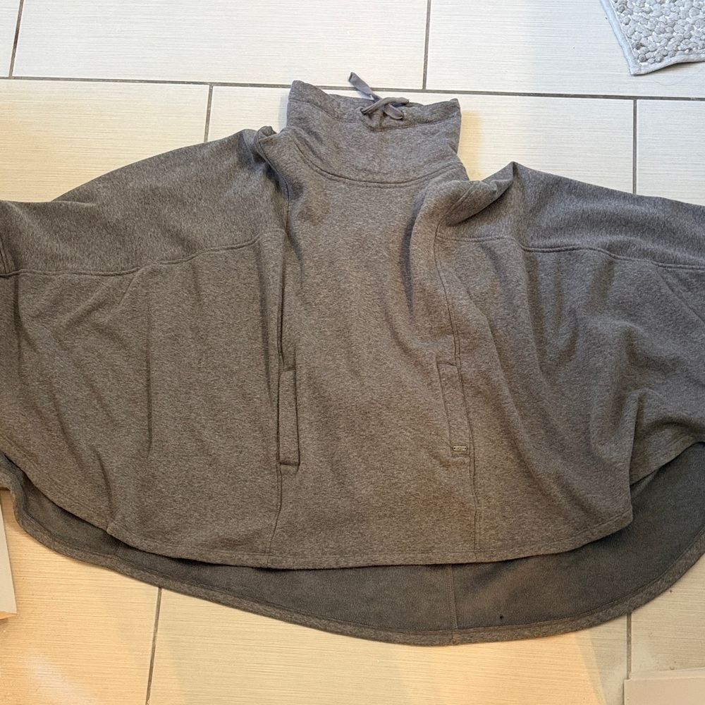 UGG Gray Fleece Pullover with Branded Tag